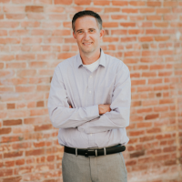 Geoff Curtis headshot